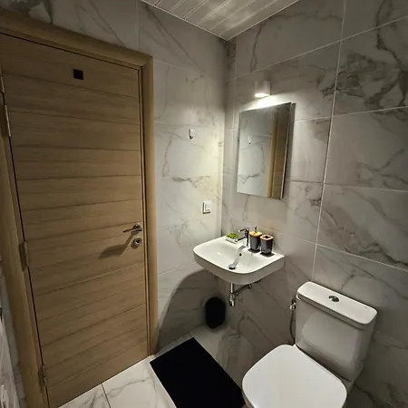 Apartment Eapartments *