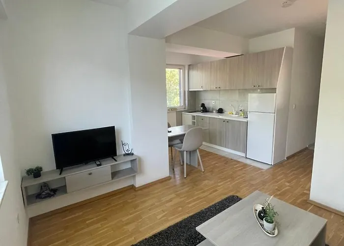 Apartment Eapartments *